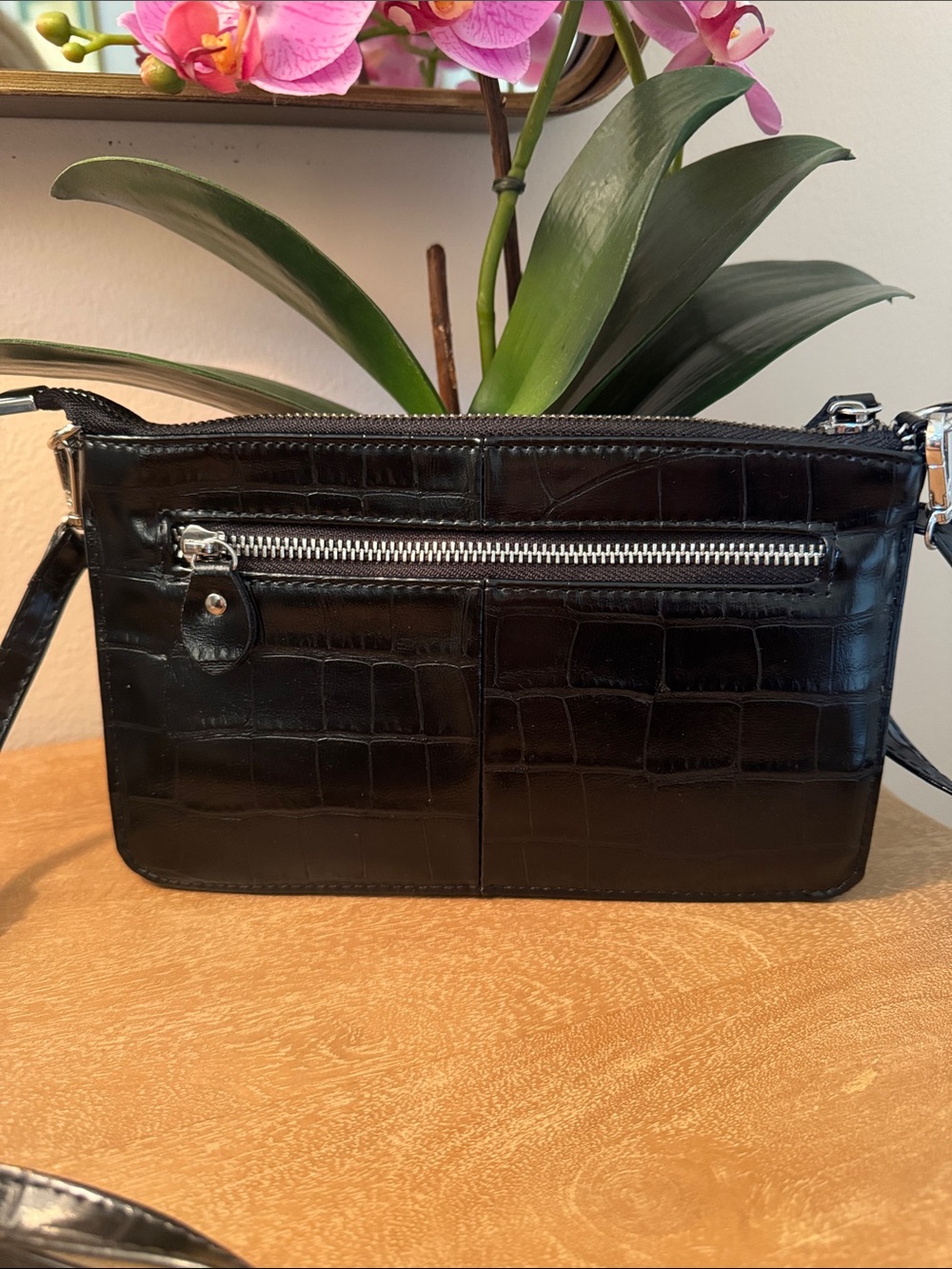 New Black Leather Embossed Envelope Shoulder Bag